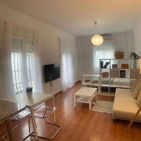 Apartamento Luminoso En Espartinas Totalmente Climatizado エクステリア 写真